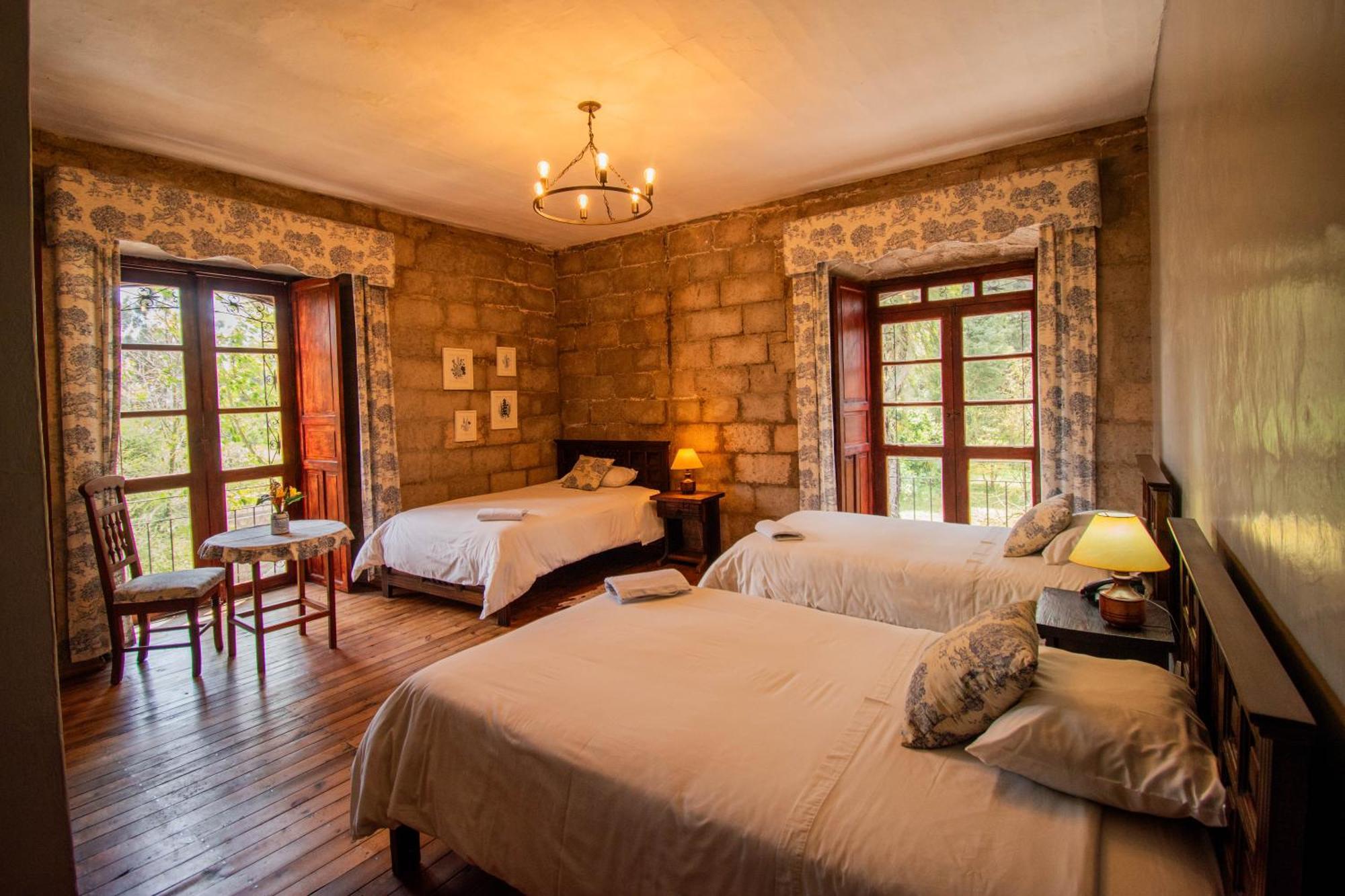 Отель Hacienda La Cienega Латакунга Экстерьер фото